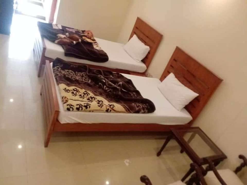 Pak Hotel Исламабад Экстерьер фото